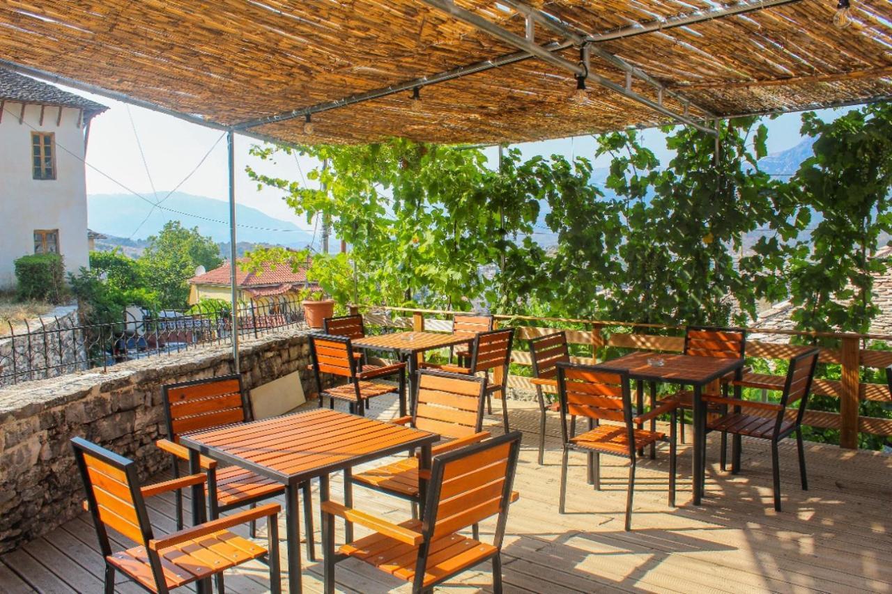 Silver Hill Guesthouse Gjirokastër 외부 사진