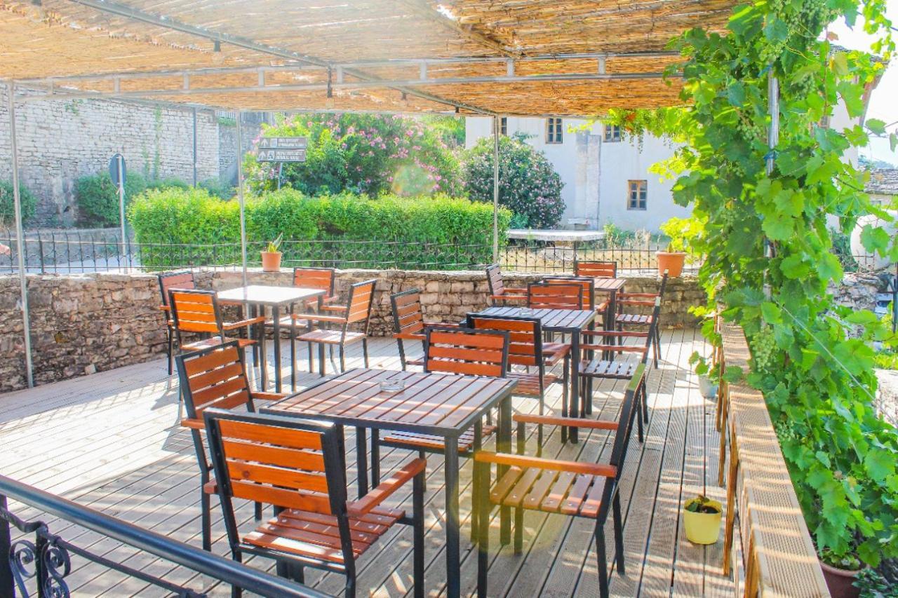 Silver Hill Guesthouse Gjirokastër 외부 사진