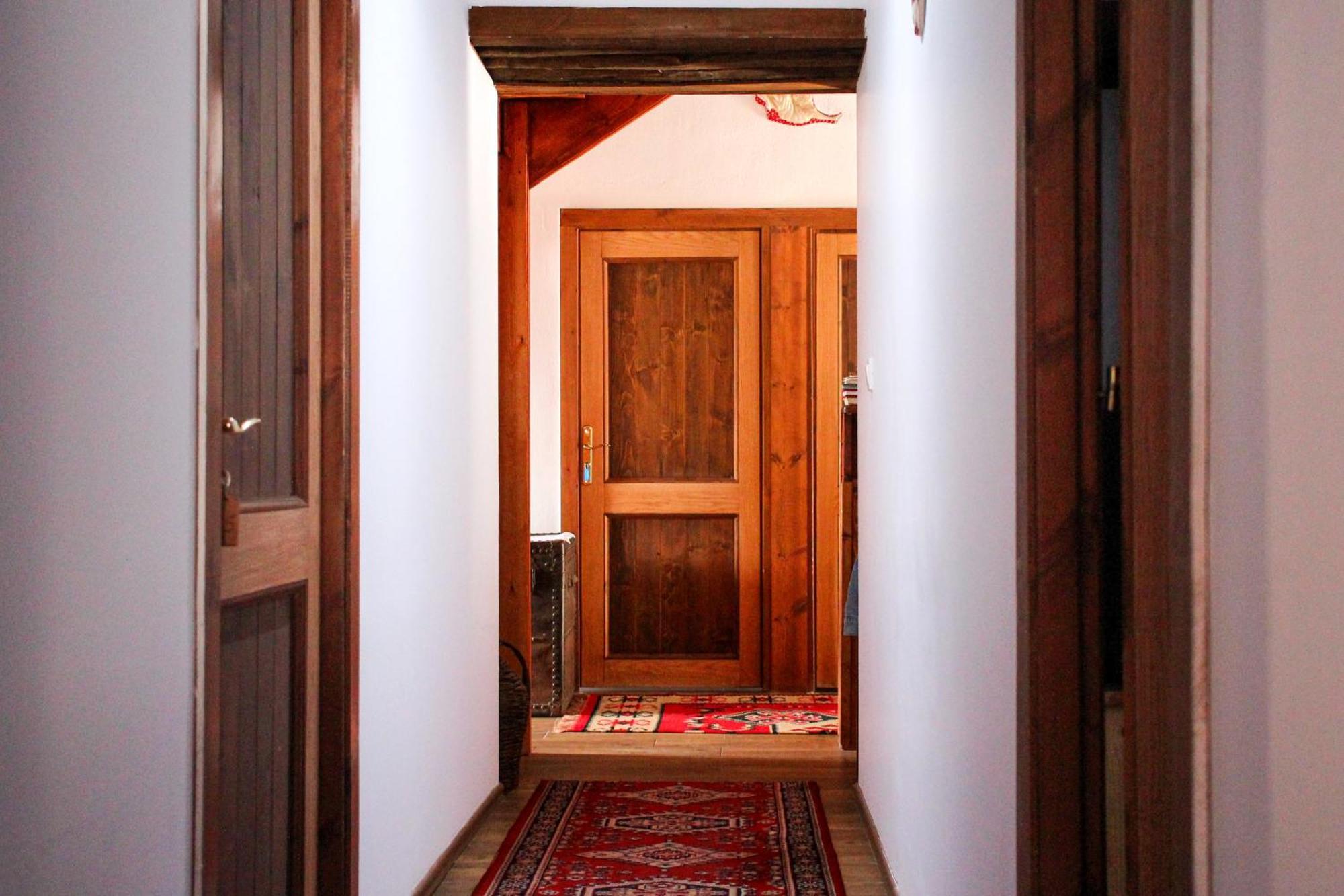 Silver Hill Guesthouse Gjirokastër 외부 사진