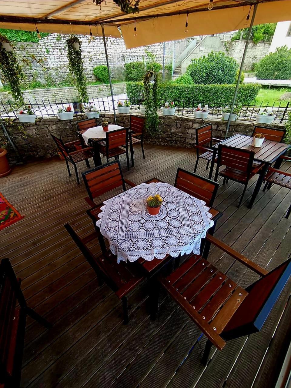 Silver Hill Guesthouse Gjirokastër 외부 사진